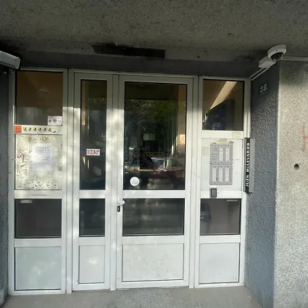 Deluxe Vracar