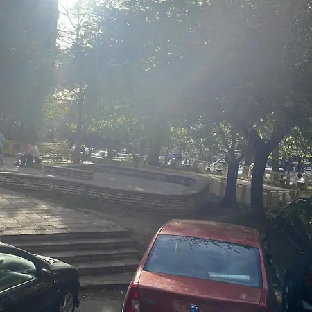 Deluxe Vracar *
