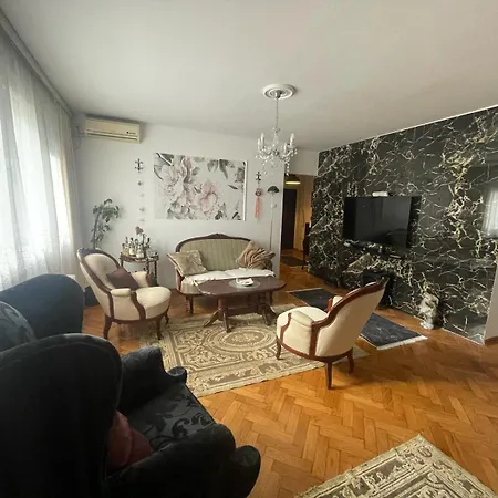 Deluxe Vracar Apartment Belgrade
